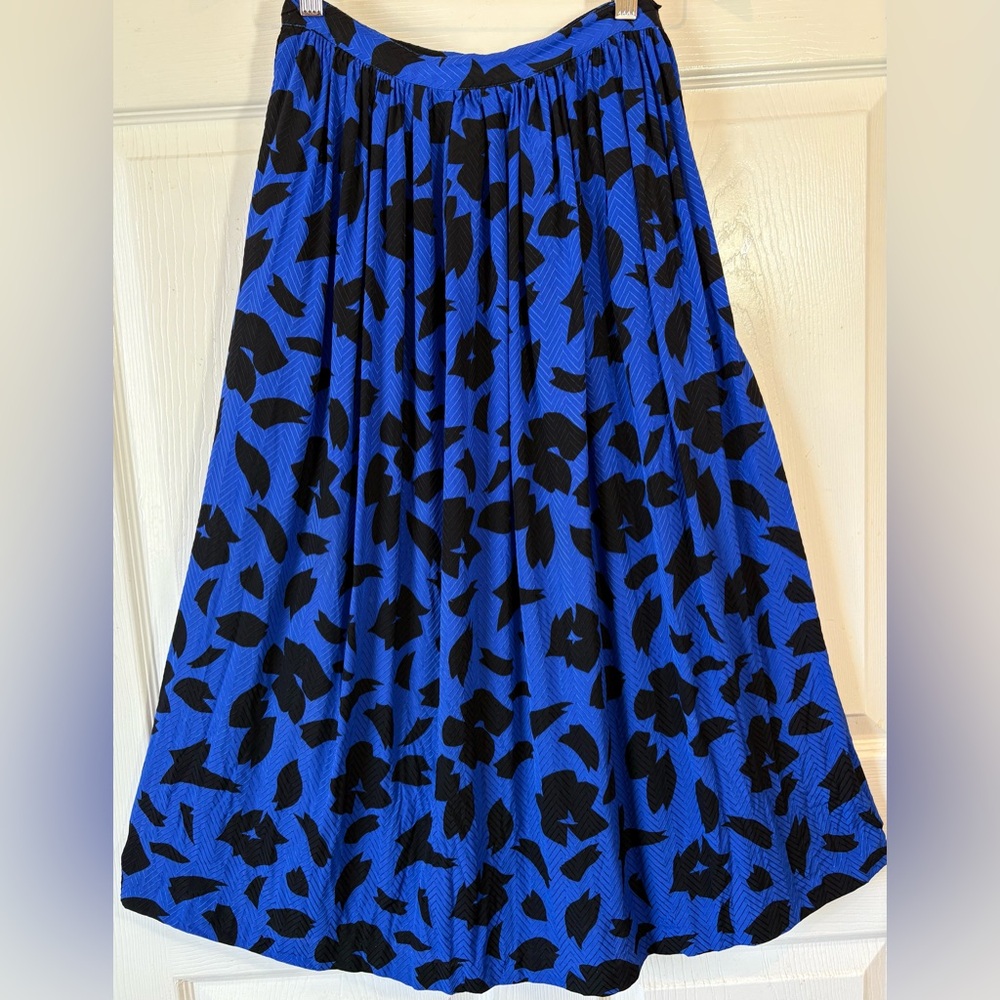 Nordstrom Blue and Black Floral Midi Skirt